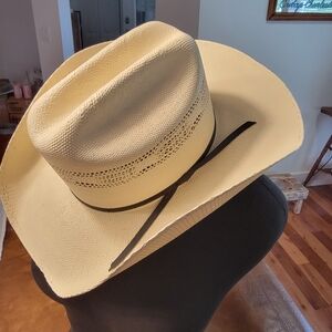 MHT Westerns handmade Bandora
